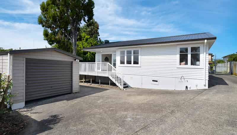 48A Beaubank Road, Kelston