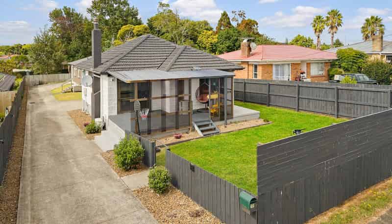 11 Freyberg Crescent, Pukekohe