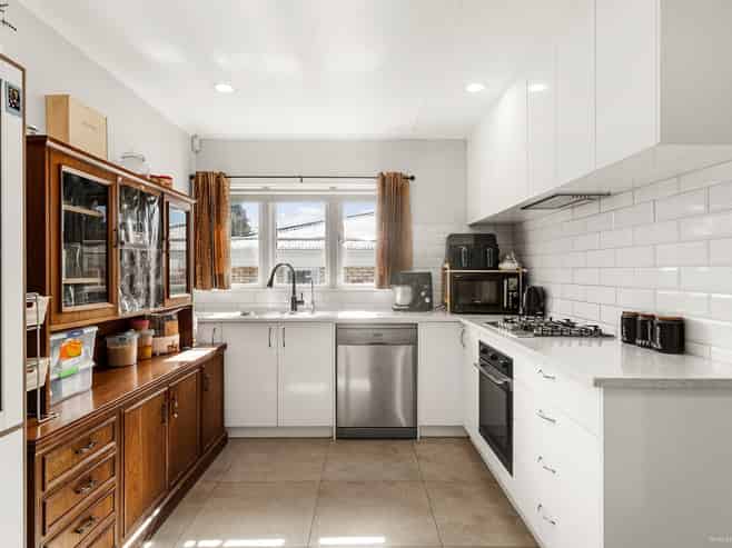 11 Freyberg Crescent, Pukekohe