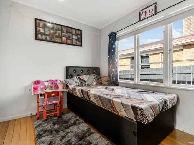 11 Freyberg Crescent, Pukekohe