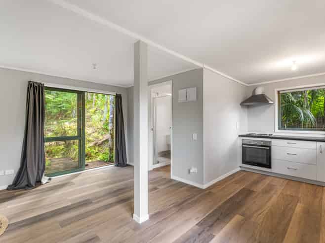 83 Fairview Crescent, Omiha