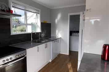 176 South Road, Hawera