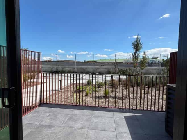 G02/2B Te Ara Taurapa, Point Chevalier