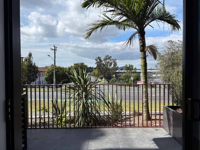 G02/2B Te Ara Taurapa, Point Chevalier