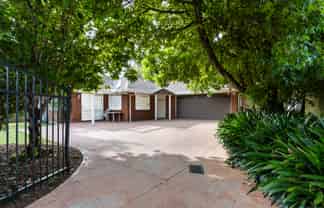 36A Beach Road, Pahurehure