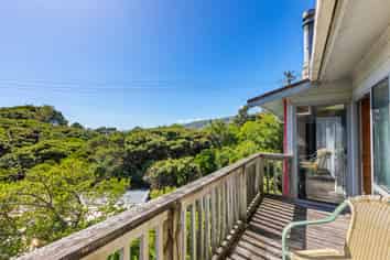 6 Rawhiti Road, Pukerua Bay