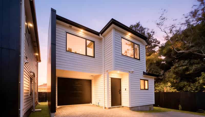 16A Huia Road, Papatoetoe