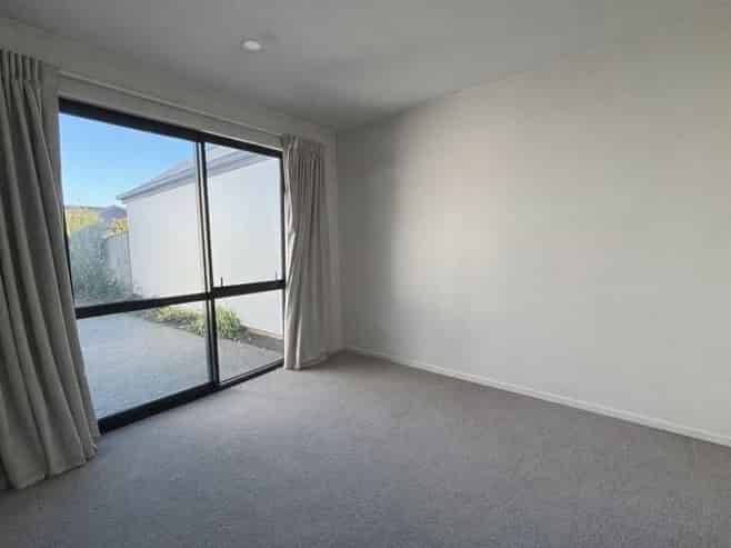 60E Kawari Dr, Pegasus