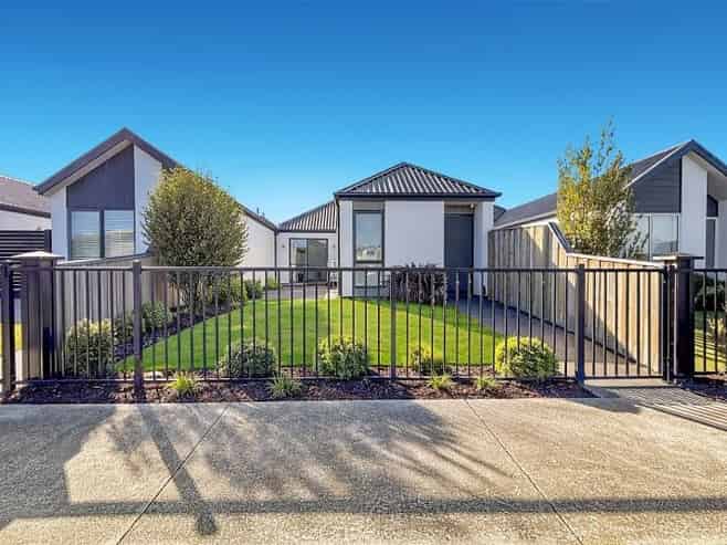 60E Kawari Dr, Pegasus