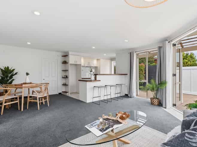 22B Otumoetai Road, Judea