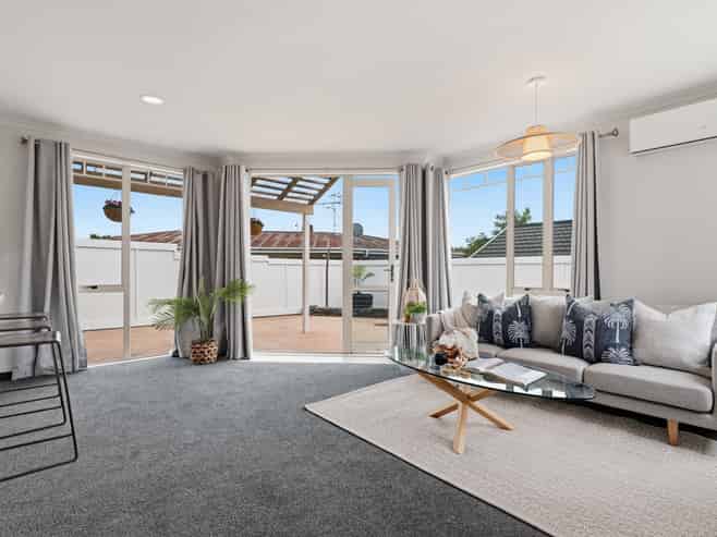 22B Otumoetai Road, Judea