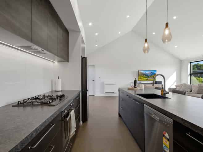 568 Elles Road, Kingswell