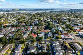 Premium City Fringe Investment 