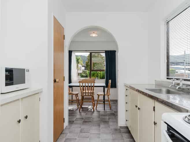 617A Harbour View Road, Whangamata