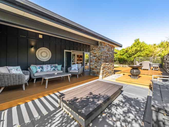 75 Mount Marua Way, Upper Hutt