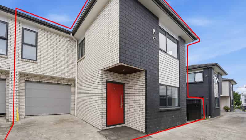 7C Holland Avenue, Point England