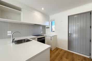 11 Ngae Place, Mangere East