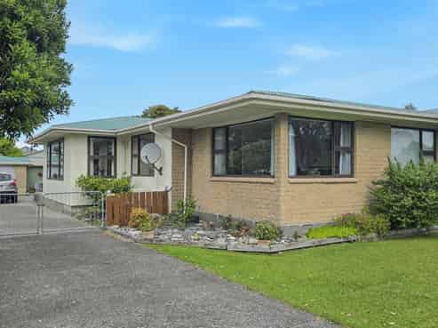 204 Sewell Street, Hokitika