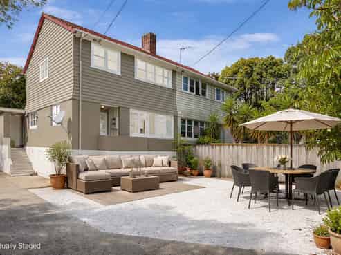 110 Lake Road, Belmont