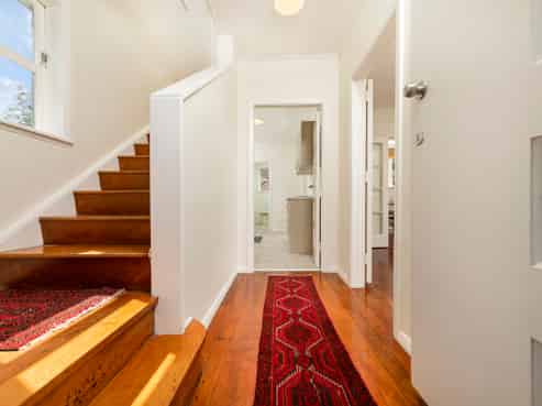 110 Lake Road, Belmont