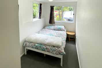 196 Kaikorai Valley Road, Bradford