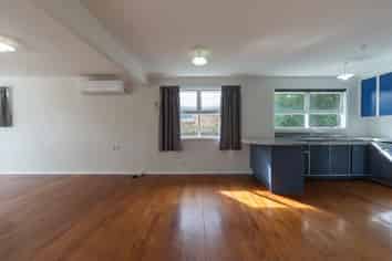 98 Silverdale Road, Silverdale