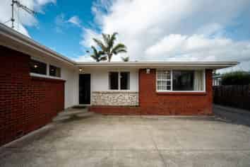 98 Silverdale Road, Silverdale