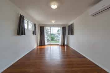 98 Silverdale Road, Silverdale