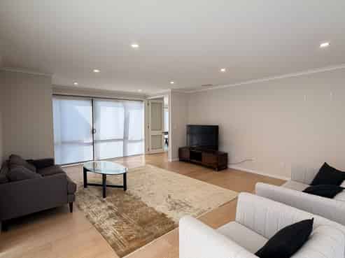 14 Kipling Avenue, Epsom