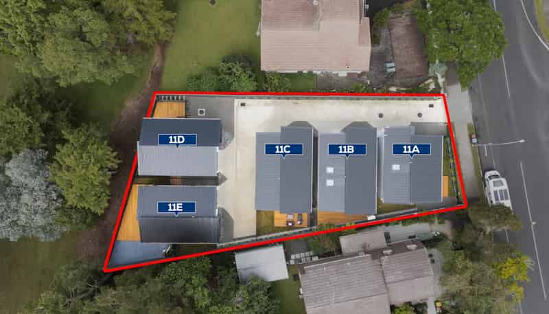 11A, B & E Norman Lesser Drive, Saint Johns