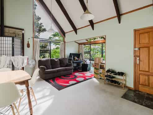 4 Exeter Street, Glenview