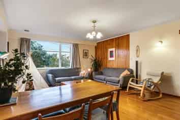 20 Woodvale Road, Glen Eden