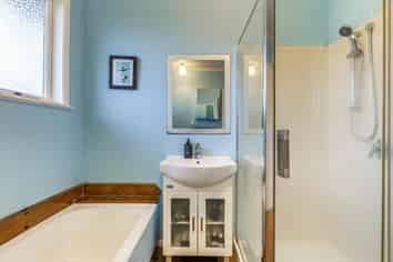 20 Woodvale Road, Glen Eden