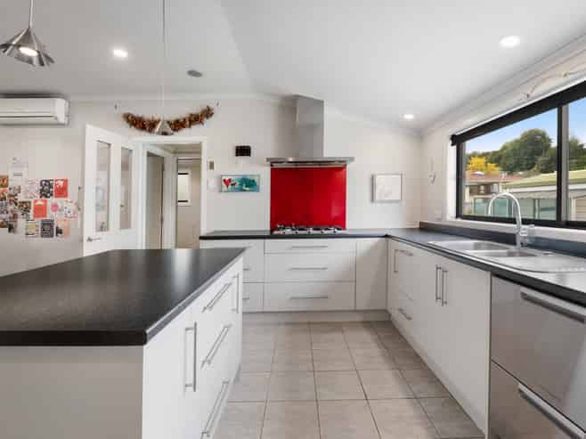 30 Willoughby Street, Paeroa