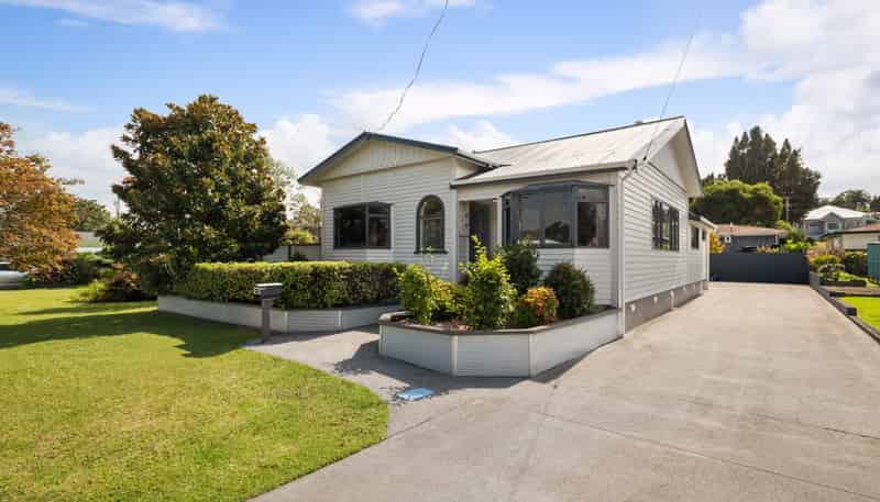 30 Willoughby Street, Paeroa