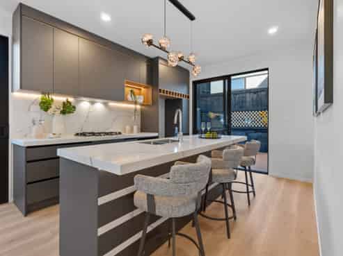 88 A&B Norman Lesser Drive, Saint Johns