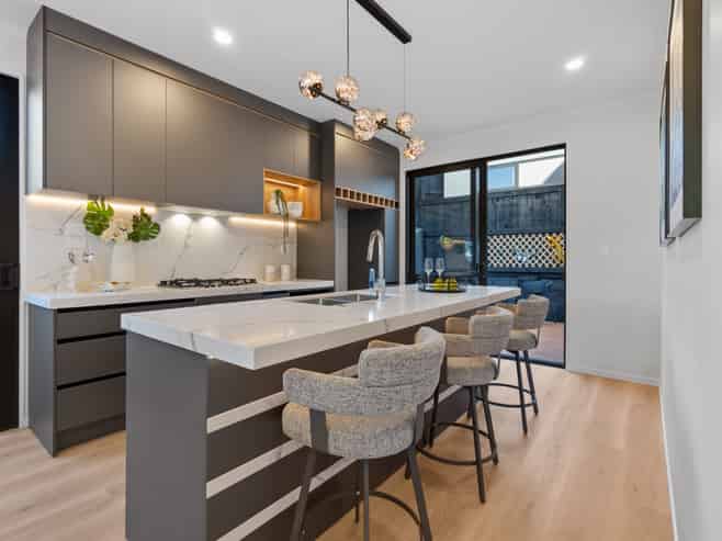 88 A&B Norman Lesser Drive, Saint Johns