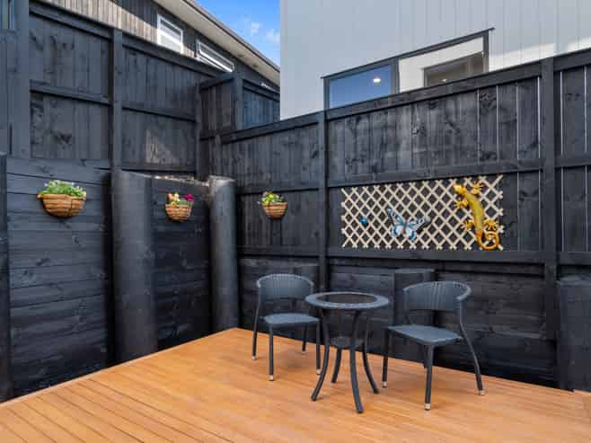 88 A&B Norman Lesser Drive, Saint Johns