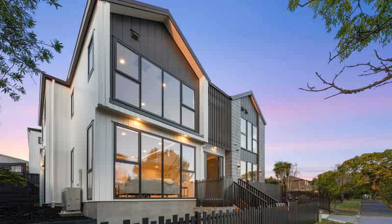 88 A&B Norman Lesser Drive, Saint Johns