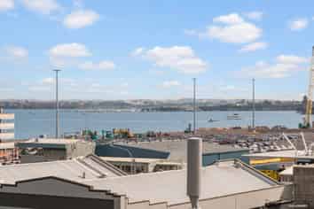 518/6 Dockside Lane, Auckland Central