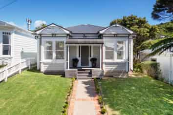 71 Nottingham Street, Karori