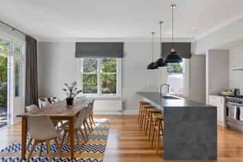 71 Nottingham Street, Karori