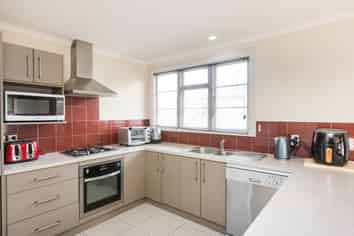 29 Karina Terrace, Roslyn