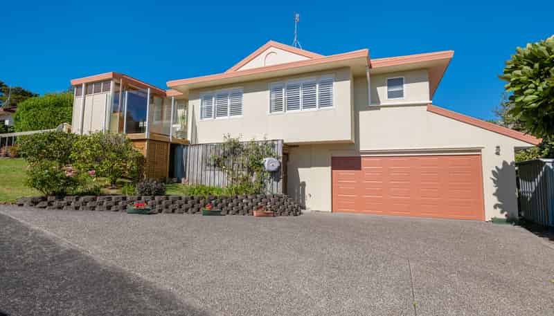 28c Zealandia Road, Manly