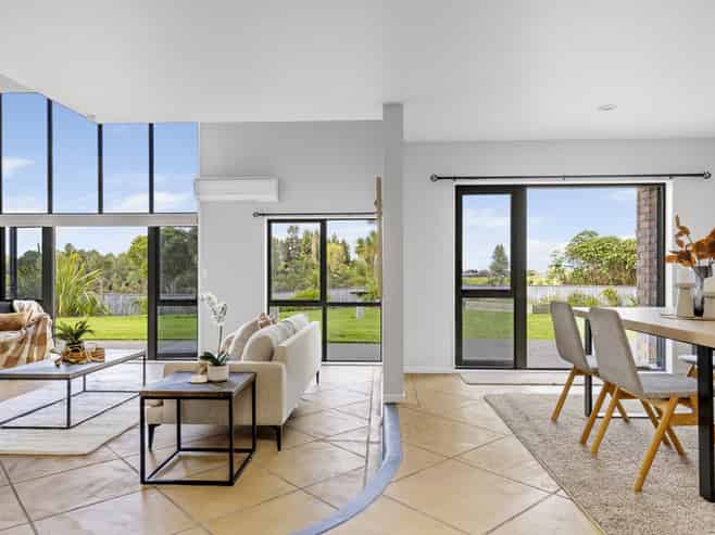 2/26 Robinson Terrace, Rangatira Park