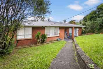 196 Don Buck Road, Massey