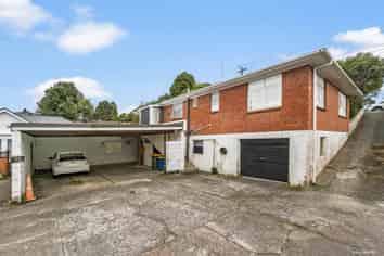 196 Don Buck Road, Massey