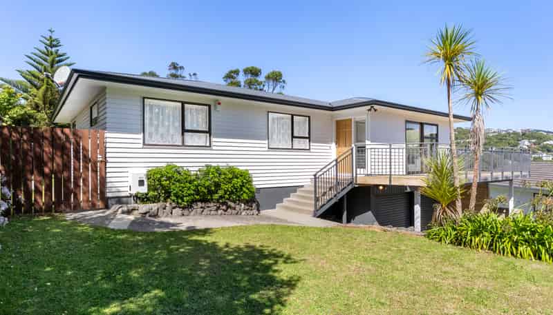 34 Percy Dyett Drive, Karori