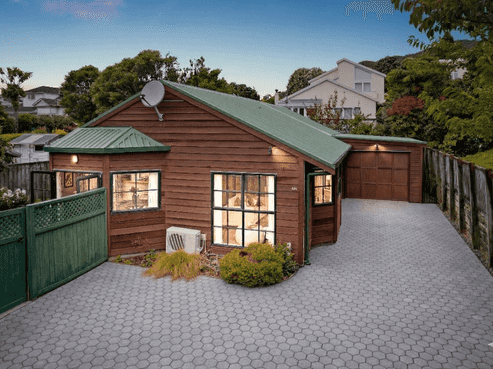 9A Dasent Street, Karori