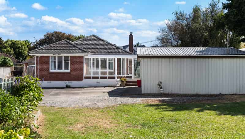 41 Kelvin Road, Papakura